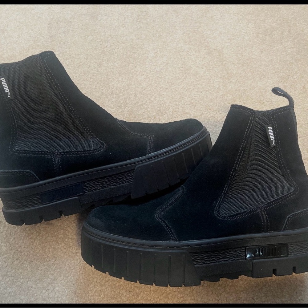 PUMA FENTY Chelsea Platform Boots Black Suede Size 7.5 - Picture 4 of 8